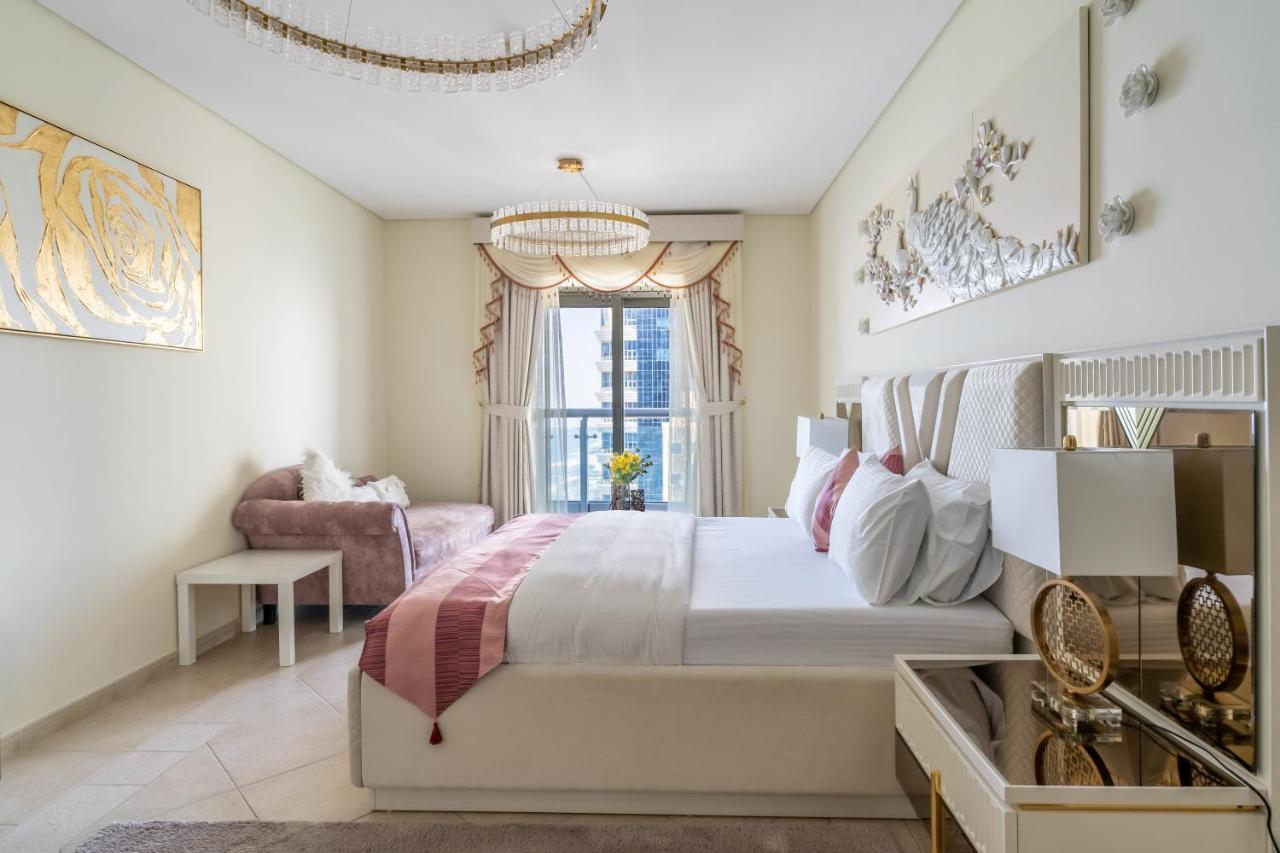 Veer Apartments - 82Nd Floor Princess Tower - Palm View 두바이 외부 사진