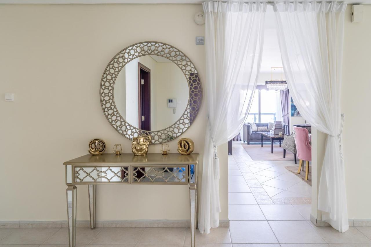 Veer Apartments - 82Nd Floor Princess Tower - Palm View 두바이 외부 사진