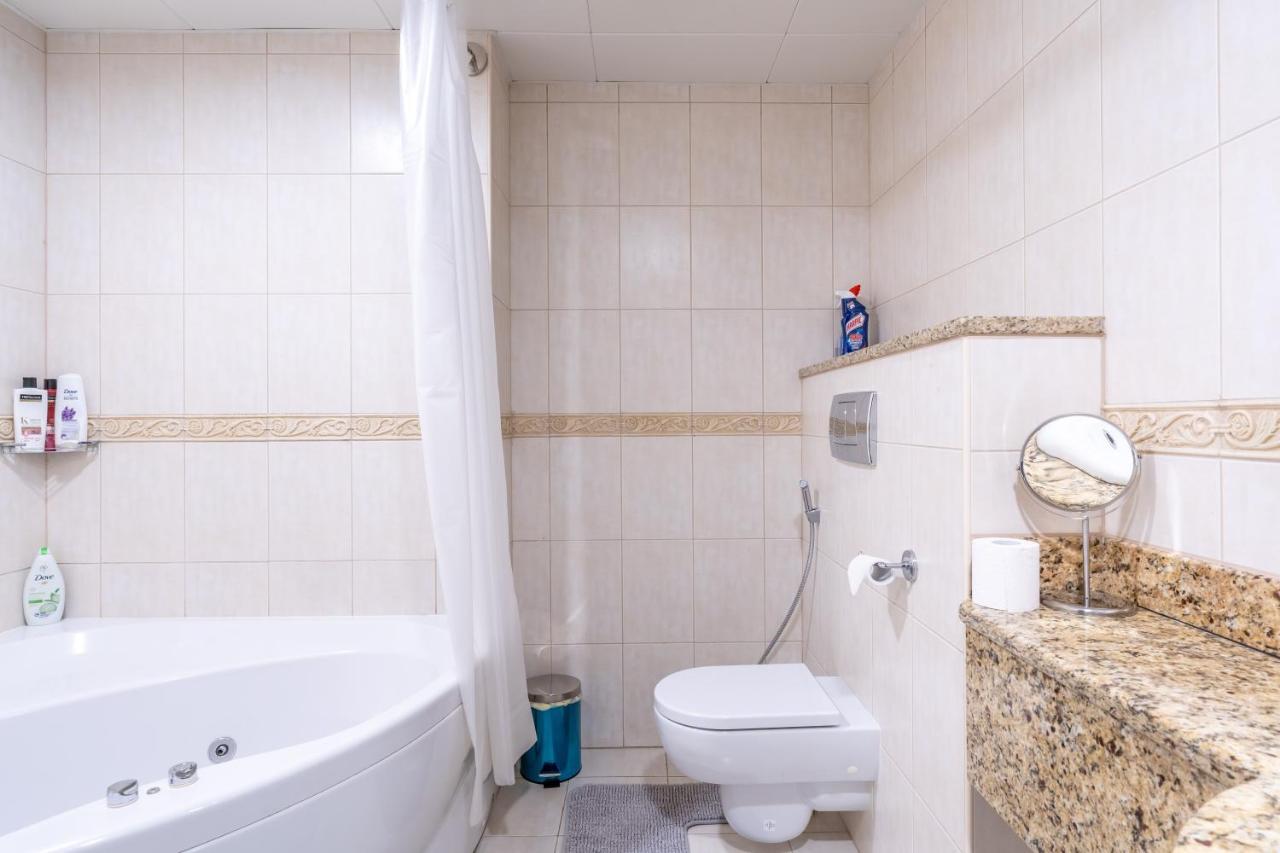 Veer Apartments - 82Nd Floor Princess Tower - Palm View 두바이 외부 사진