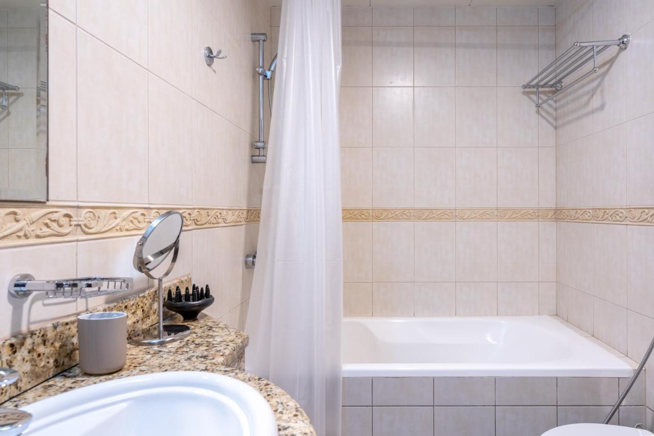 Veer Apartments - 82Nd Floor Princess Tower - Palm View 두바이 외부 사진
